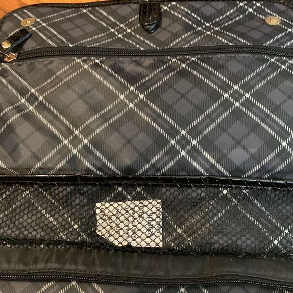 OPI Travel storage bag for hygiene and or jewelry items - Picture 5 of 9